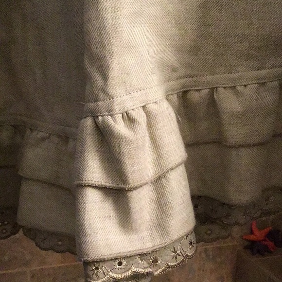 Blu’s designer Skirt - Picture 3 of 4